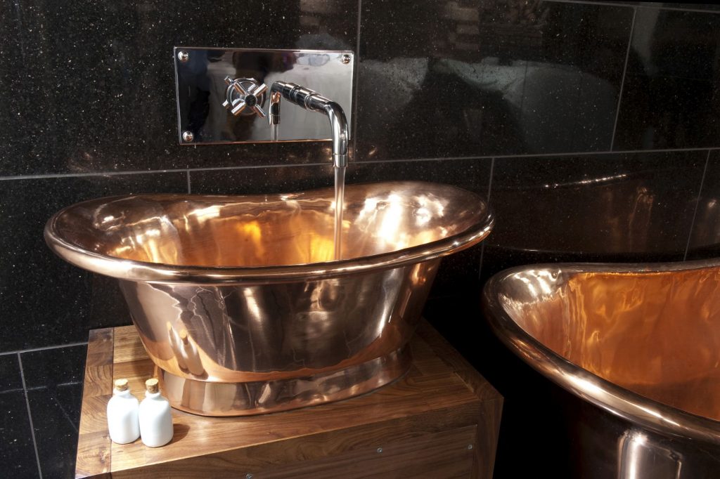 Copper Bateau Basin with Copper Interior