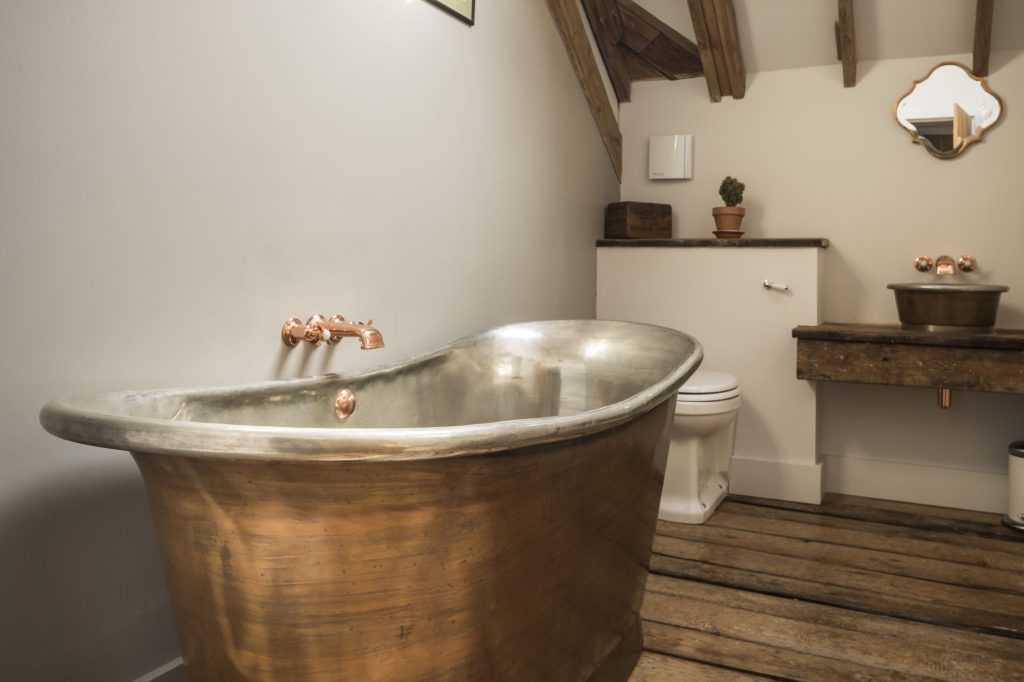 Patina Copper Bateau Bath with Tin Interior