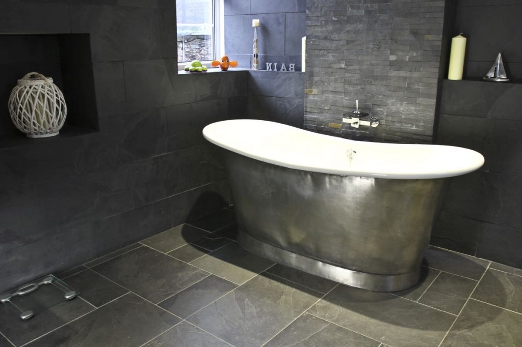 Tin Bateau Bath with Enamel Interior