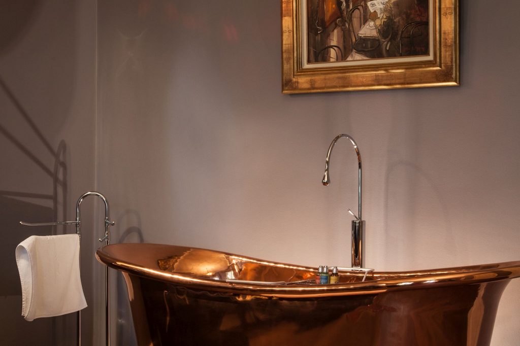 Copper Bateau Bath with Copper Interior