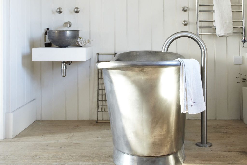 Tin Bateau Bath with Tin Interior