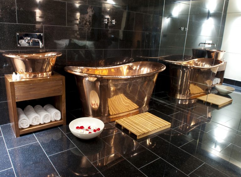 Copper Bateau Bath with Copper Interior