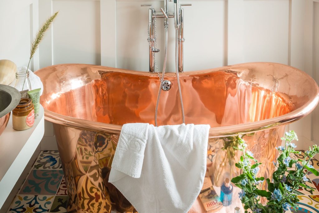 Copper Bateau Bath with Copper Interior