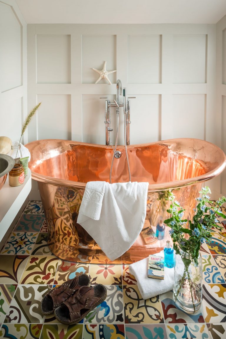 Copper Bateau Bath with Copper Interior