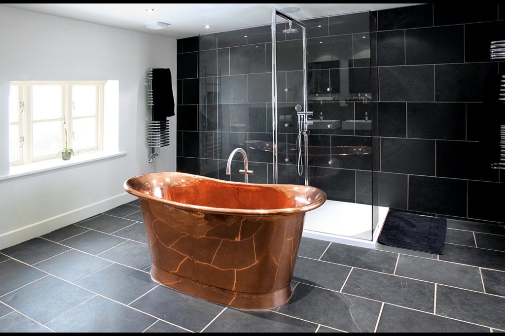 Copper Bateau Bath with Copper Interior