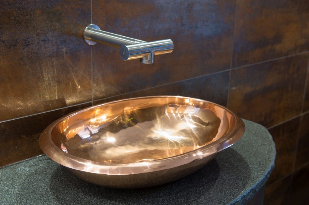 Copper Corana Basin with Copper Interior