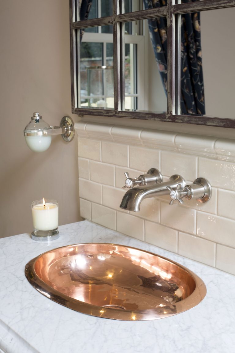 Copper Corana Basin with Copper Interior