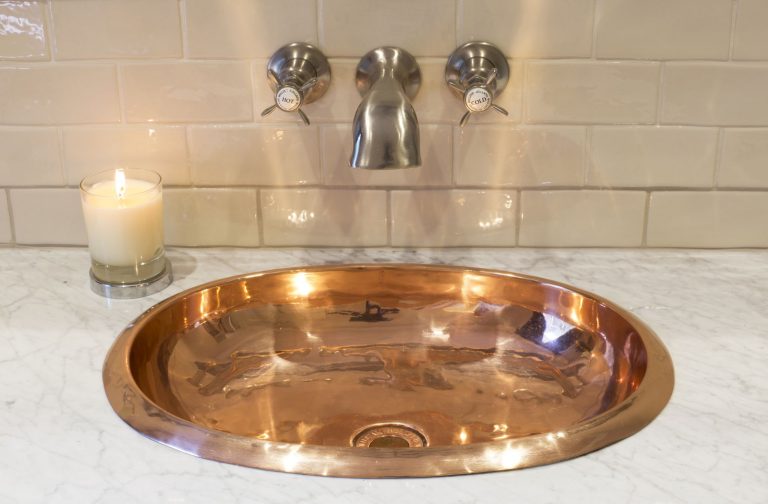 Copper Corana Basin with Copper Interior
