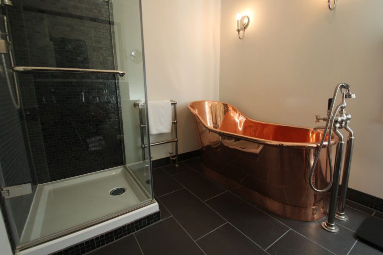Slipper Bath