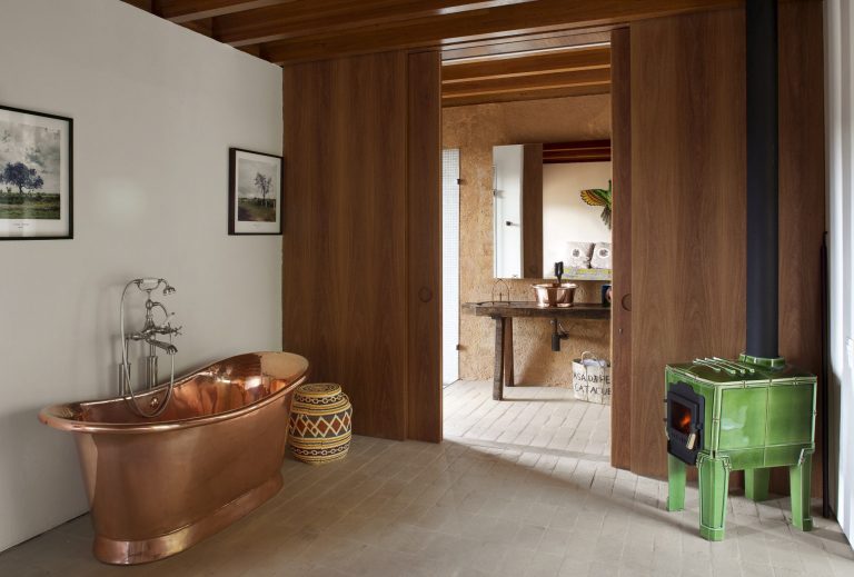 Copper Bateau Bath