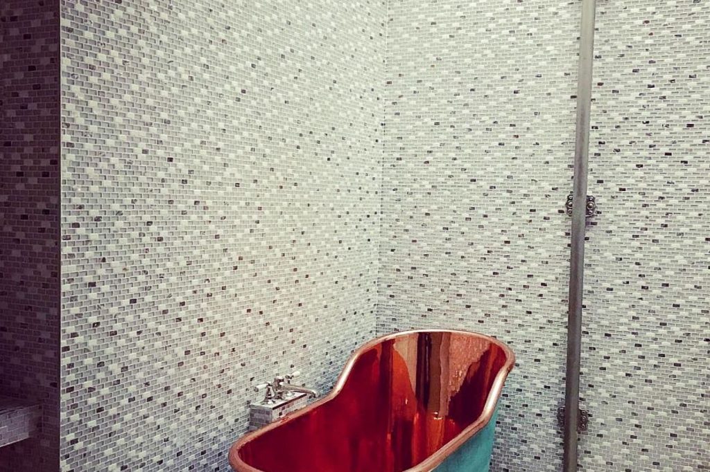 Verdigris Slipper Bath