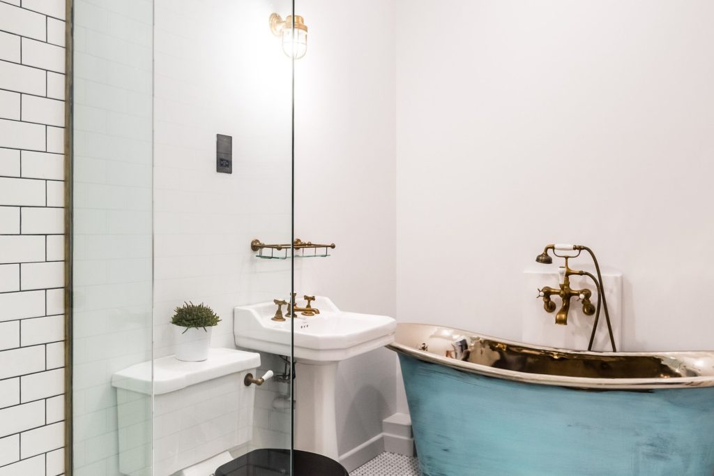 Verdigris Copper Bath