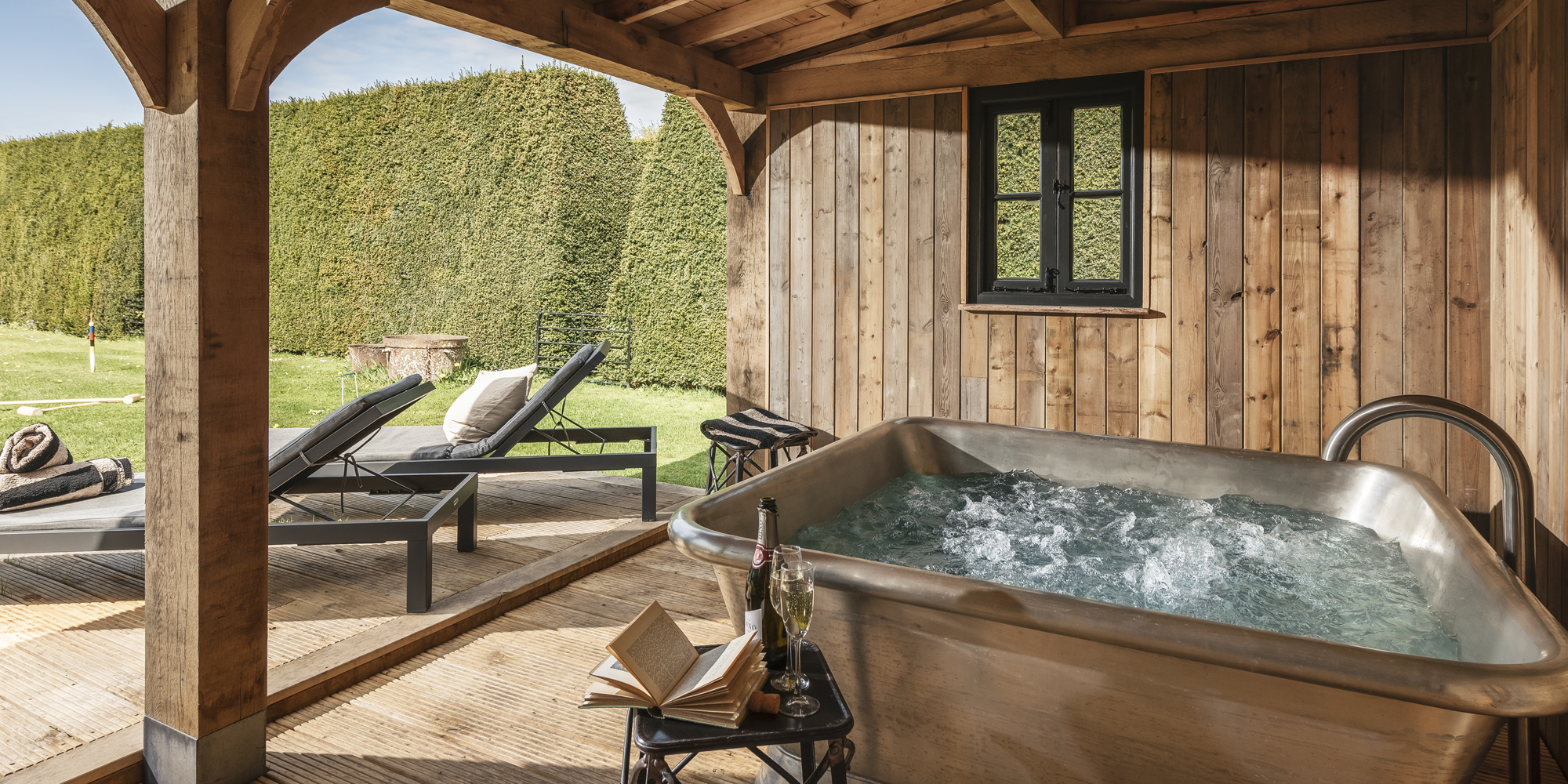 William Holland Outdoor Copper Bath Hot Tub