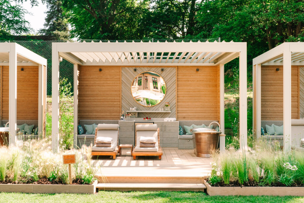 Outdoor Copper Bath